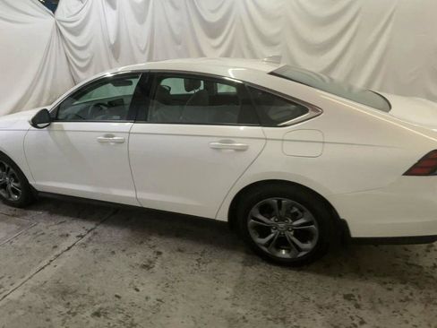 Certified 2023 Honda Accord EX image 6