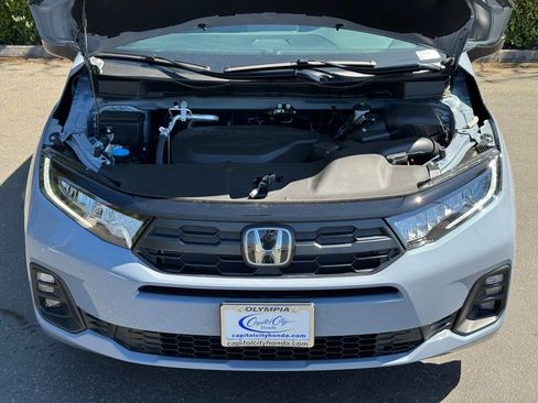 New 2026 Honda Odyssey Sport-L image 36