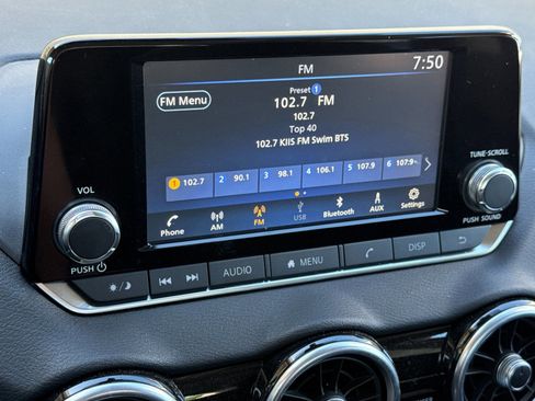 Used 2025 Nissan Sentra S image 13