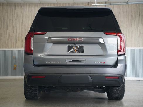 Used 2021 GMC Yukon AT4 w/ AT4 Premium Plus Package AWD/4WD image 9