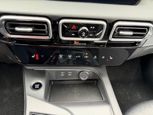 New 2026 Nissan Sentra SV image 23