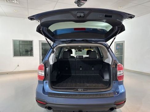 Used 2015 Subaru Forester 2.0XT Touring w/ Eyesight & Navigation System image 12