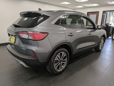 Certified 2022 Ford Escape SEL w/ Technology Package image 4