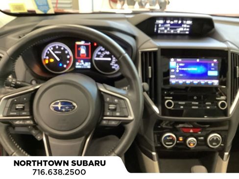 Used 2020 Subaru Forester Premium AWD/4WD image 6