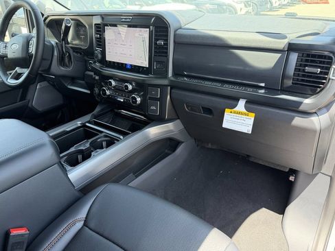 New 2026 Ford F250 Lariat w/ Lariat Premium Package AWD/4WD image 13