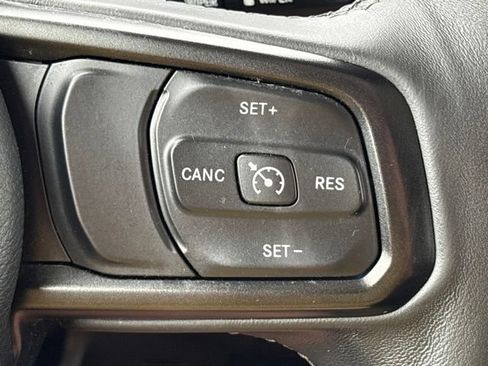Used 2019 Jeep Wrangler Unlimited Sport S AWD/4WD image 22