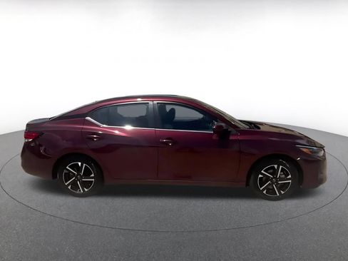 Used 2025 Nissan Sentra SV FWD image 14