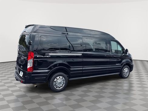 Used 2023 Ford Transit 150 Low Roof AWD image 2