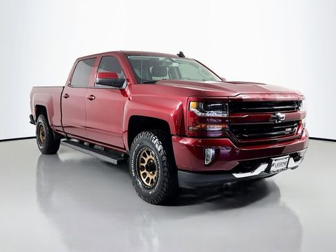 Used 2017 Chevrolet Silverado 1500 LT w/ All Star Edition AWD/4WD image 3