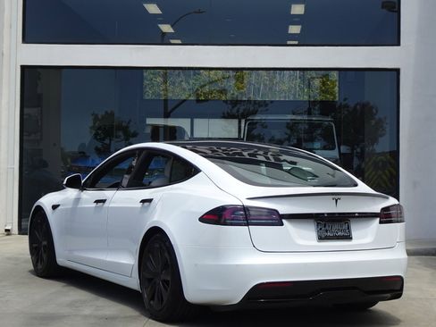 Used 2022 Tesla Model S AWD/4WD image 6