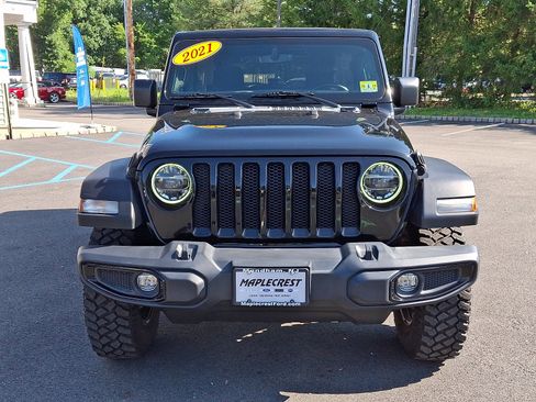 Used 2021 Jeep Wrangler Unlimited Sport AWD/4WD image 2