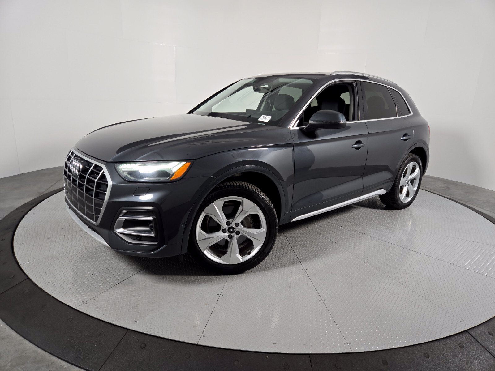 Used 2021 Audi Q5 Prestige AWD/4WD image 1