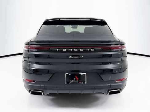 New 2026 Porsche Cayenne Coupe AWD/4WD image 10