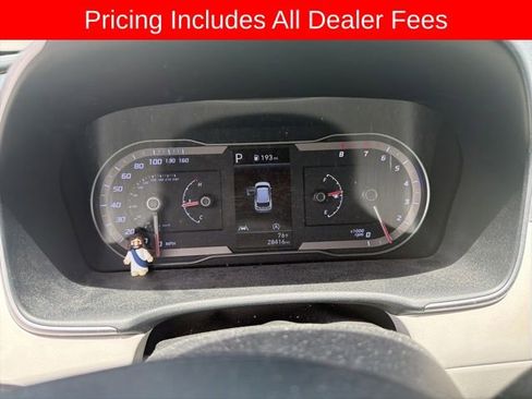 Used 2022 Hyundai Tucson SE AWD/4WD image 2