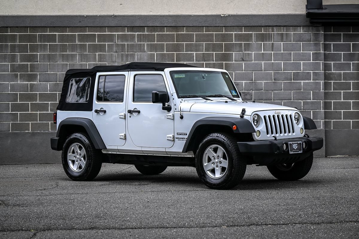 Used 2016 Jeep Wrangler Unlimited Sport w/ Quick Order Package 24S AWD/4WD image 2