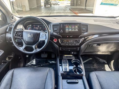 Used 2022 Honda Pilot Elite image 15