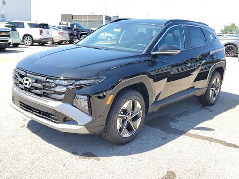 New 2026 Hyundai Tucson SEL AWD/4WD image 2