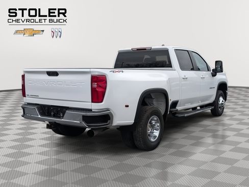 Used 2024 Chevrolet Silverado 3500 LT image 5