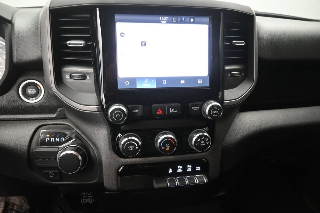 Used 2026 RAM 1500 Express RWD image 28
