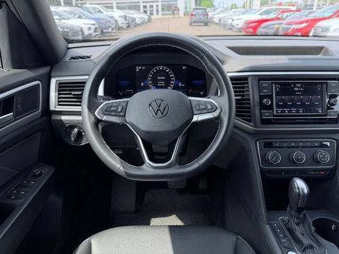 Used 2023 Volkswagen Atlas Cross Sport SE AWD/4WD image 25