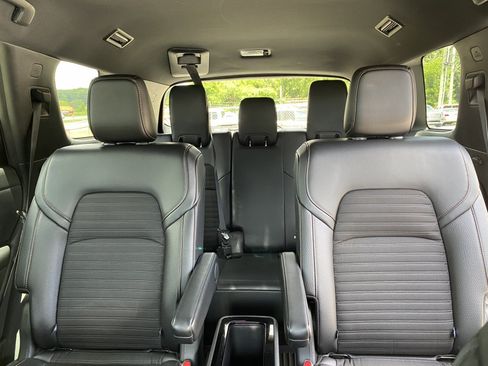 Used 2024 Nissan Pathfinder Rock Creek AWD/4WD image 19