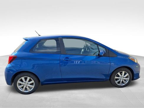 Used 2016 Toyota Yaris LE image 8