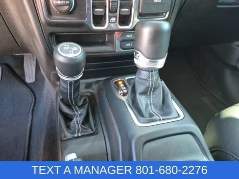 Used 2023 Jeep Wrangler Unlimited Sahara w/ Cold Weather Group AWD/4WD image 19