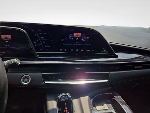 Certified 2023 Cadillac Escalade V AWD/4WD image 27