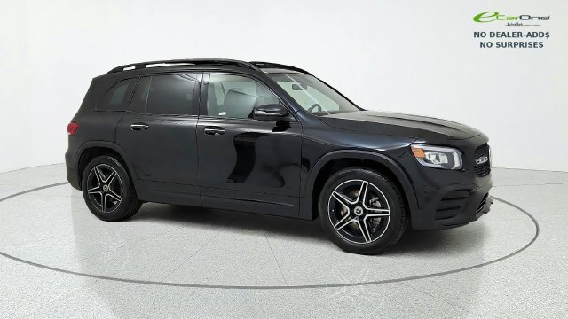 Used 2023 Mercedes-Benz GLB 250 w/ AMG Line image 10