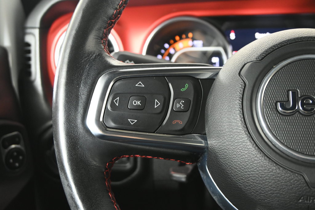 Used 2023 Jeep Wrangler Unlimited Rubicon w/ LED Lighting Group AWD/4WD image 36