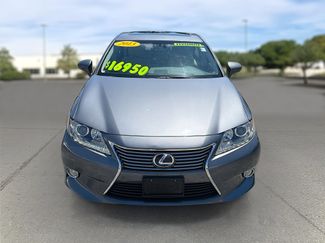 Used 2013 Lexus ES 300h w/ Luxury Pkg video 2