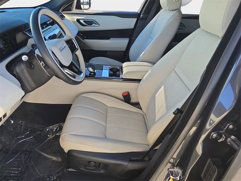 Certified 2023 Land Rover Range Rover Velar HST image 16