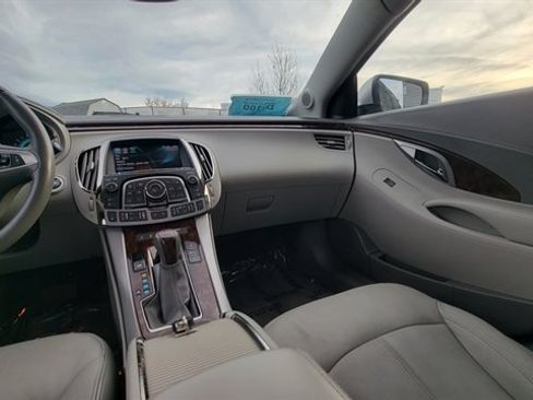 Used 2010 Buick LaCrosse CXL w/ Luxury Package image 16