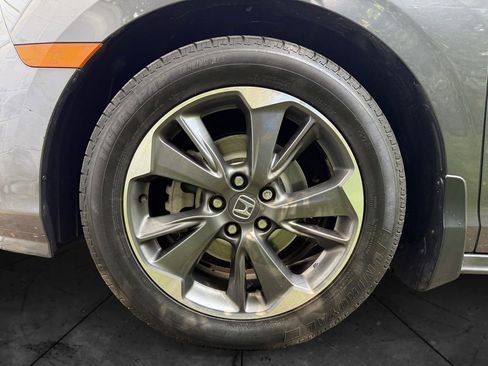 Used 2023 Honda Odyssey Elite image 14