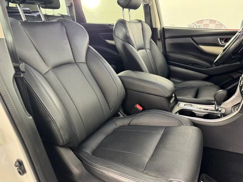 Used 2022 Subaru Ascent Limited w/ Technology Package AWD/4WD image 36