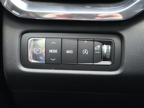 New 2026 GMC Acadia Denali Ultimate w/ LPO, Floor Liner Package AWD/4WD image 16