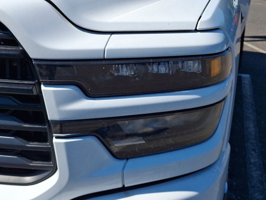 New 2026 RAM 3500 Big Horn AWD/4WD image 4