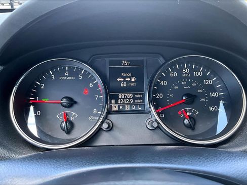 Used 2012 Nissan Rogue SV AWD/4WD image 25