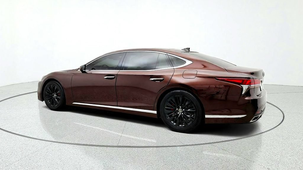 Used 2018 Lexus LS 500 w/ Luxury Package RWD image 7