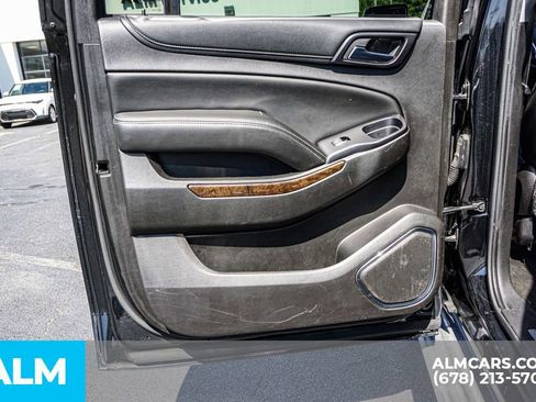 Used 2015 Chevrolet Suburban LT RWD image 55