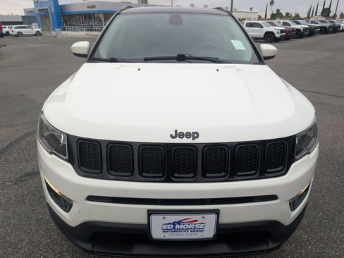 Used 2018 Jeep Compass Latitude image 8