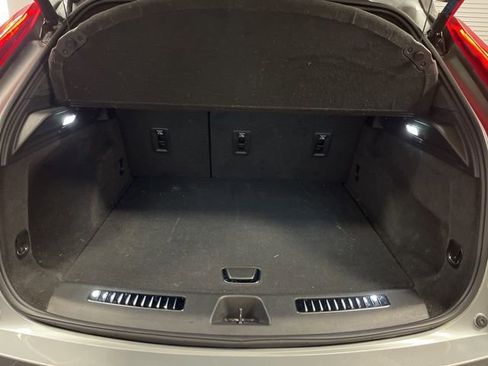 Certified 2024 Cadillac XT4 Premium Luxury image 17