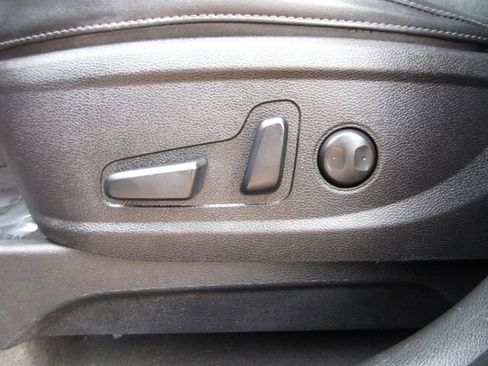 Used 2023 Kia Telluride S w/ S Sunroof Package image 12