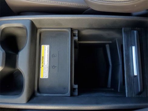 Used 2018 Honda Odyssey Elite image 29