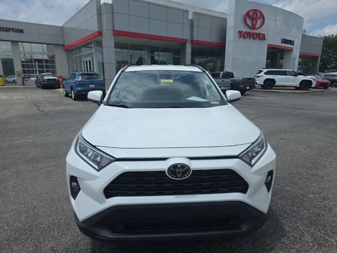 Used 2020 Toyota RAV4 XLE w/ All Weather Liner Package AWD/4WD image 2