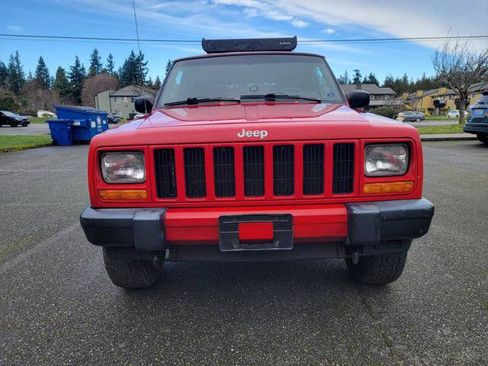 Used 1999 Jeep Cherokee Sport image 2