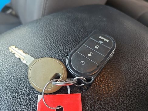 Used 2018 Jeep Wrangler Sport image 91