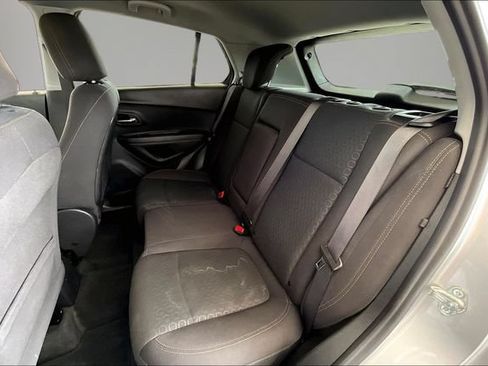 Used 2020 Chevrolet Trax LS w/ Tint and Cruise Package AWD/4WD image 19