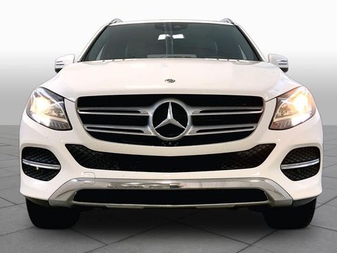 Used 2018 Mercedes-Benz GLE 350 4MATIC image 3