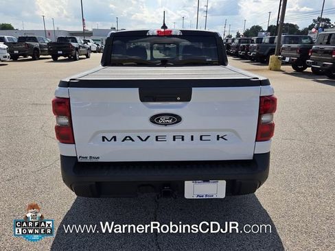 Used 2025 Ford Maverick Lariat w/ Black Appearance Package AWD/4WD image 11